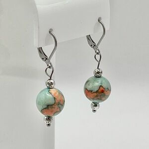 OMBRÉ STONE DANGLE EARRINGS